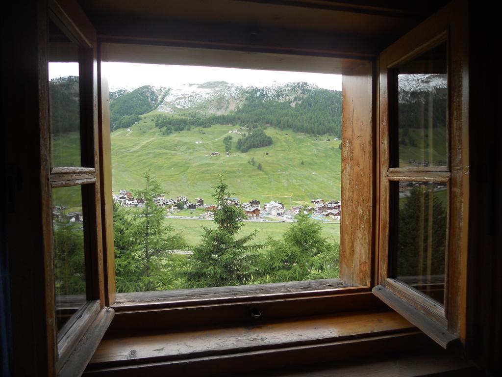 Affittacamere Baita Betulla Livigno Bagian luar foto